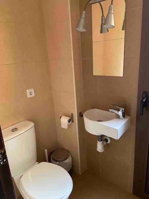 Atico Santa Lucia Terraza Y Parking Gratuitos Alcalá de Guadaira Exterior foto